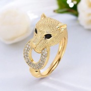 Pierścionek gepard pozłacany 18karatowym złotem rozmiar 8