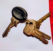 Oryginalne klucze do stacyjki Fiat 126