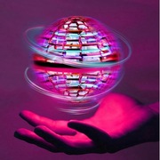Pro latająca piłka zabawka Spinner ręcznie sterowa