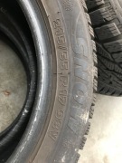 Opony zimowe Kormoran 215/55/17 rok 2021
