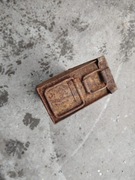 Skrzynka na amunicję do CKM do karabinu eksponat militarny pojemnik z II WŚ