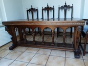 Stół i 6 krzeseł, drewniane