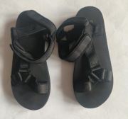 Czarne sandały ASOS 37