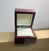 pudelko na bizuterie na pierscionek zareczynowy, podniszczone COOL DIAMONDS