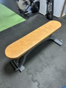 Ławka prosta do wyciskania  HES 