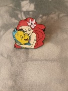 pin pinezka broszka   alternative   arielka