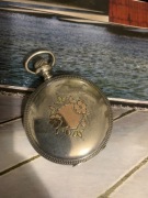 Zegarek kieszonkowy damski ?   Waltham 48mm srebro damski 2 deklowy  