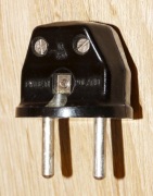 Wtyk wtyczka sieciowa bakelitowa KWE W-11 A-22, 10 A / 250 V RETRO PRL