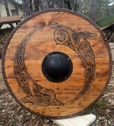 Drewniana tarcza wikinga