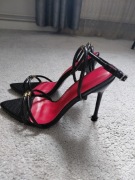 Szpilki sandały czarne z czerwoną podeszwą 38