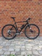 Octane One gridd flatbar Custom gravel fitness Commuter