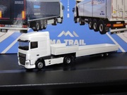 Herpa DAF XF EURO 6 Z NACZEPĄ NISKOPODWOZIOWĄ