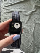 Zegarek Apple Watch seria 5 Nike+ 40mm