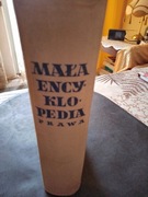 "Mała encyklopedia prawa". Red. nacz. Leon Kurowski. PWN 1959