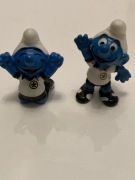Stare figurki w dobrym stanie .Likwidacja Kolekcji. Smerfy piłkarze 1988r