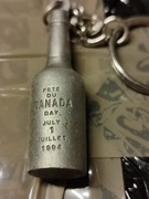 Brelok Kanada forma butelki