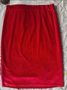 Czerwona świąteczna spódnica z cekinami złotymi dżetami Uni