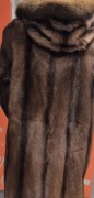 Futro naturalne maxi  norki czkoladowe