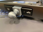 uchwyt na telefon toyota avensis t25