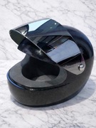 Kask rzeźba granitowa Szwed kamien