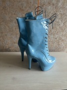 Botki na szpilce nowe