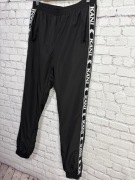 Karl Kani spodnie dresowe czarne lampasy logo streetwear joggery S unisex