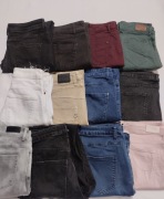 Pakiet spodni damskich używanych mix marek i rozmiarów 12 sztuk