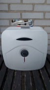 Podumywalkowy elektryczny podgrzewacz wody ARISTON ANDRIS R 10U 1,2 kW