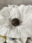 Sheng Pu-erh Yiwu 2022 – mini tuocha ~8 g | 100 g