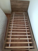 Łóżko jednoosobowe firmy Jysk styl Vedde w kolorze dąb dziki 90x200