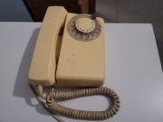 Telefon tarczowy Tulipan PRL 1978 telkom rwt