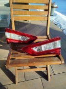  Toyota Yaris III lift lampa tylna w klapę prawa 