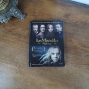 Nędznicy Les Miserables książka z filmem DVD 