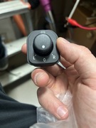 PRZEŁĄCZNIK REGULACJI LUSTEREK VW GOLF V 5 / VI 6