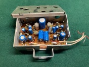 Unitra Diora Merkury DSH303A wzmacniacz korekcyjny gramofonu w ekranie.