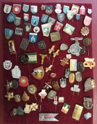 Oznaki, herby miast, inne - 80 sztuk