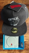 GEEK DUO: Snapback DUNGEONS & DRAGONS +Unikalny Kubek PlayStation PS1