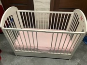 Łóżeczko dziecięce białe