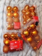 Zestaw bombek 46sztuk brokatowe , matowe,  połyskowe. Kupione w Holandii