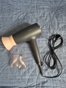 suszarka do włosów philips BHD350