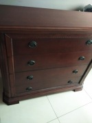 Zestaw mebli do sypialni