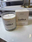 Świeca Indigo Cream della Cream - 230 G nowa kartonik