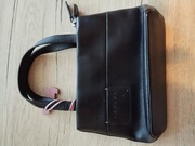 Mała torebka dla dziewczynki 