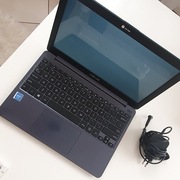 ASUS VIVOBOOK E203N 64GB RAM WIN 10