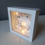 SKARBONKA Z PODŚWIETLENIEM LED BIAŁA OTWIERANA