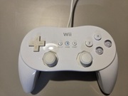 Pad Nintendo Wii Classic Controller Pro biały