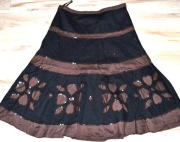 145^ Stocth  spódnica w haftowane cekinowe kwiaty S/36 