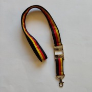 Smycz brelok Veltins kolekcjonerska flaga Niemiec z otwieraczem do butelek