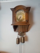 Wiszący zegar ścienny wagowy