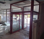 Drzwi Sklepowe Aluminiowe witryna sklepowa 515 x 2